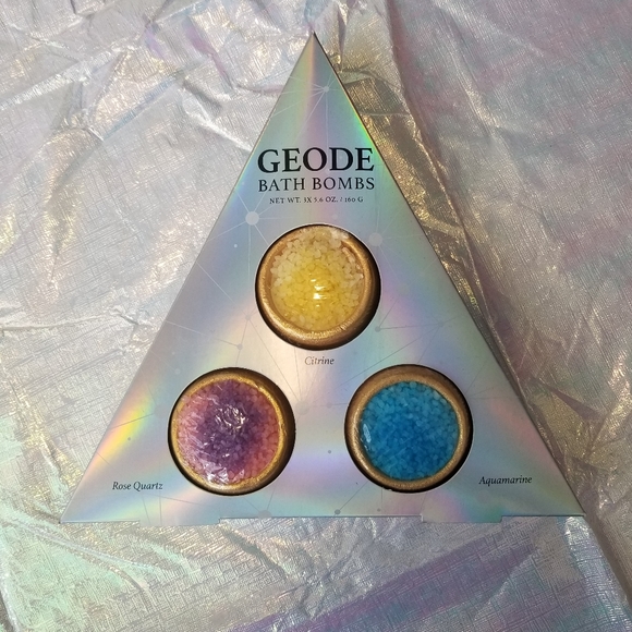 Gem Bath Bombs - Picture 1 of 5